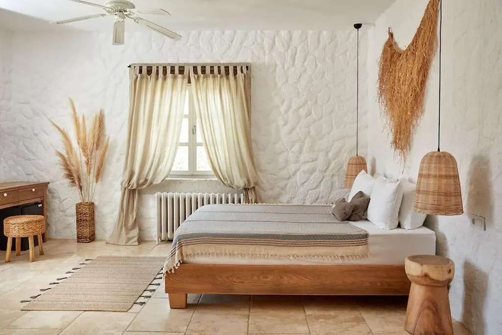 Luxurious Villa With Pool In The Center Of Alacati Çeşme Turkiet