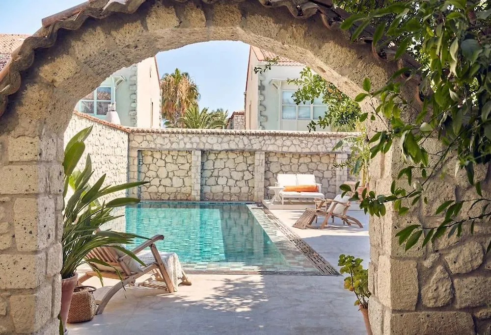 Luxurious Villa With Pool In The Center Of Alacati Cesme 0*,
