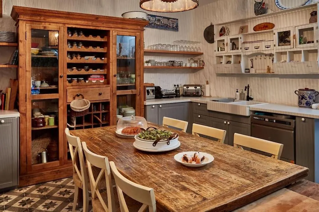 Luxurious Villa With Pool In The Center Of Alacati Кешме Турция